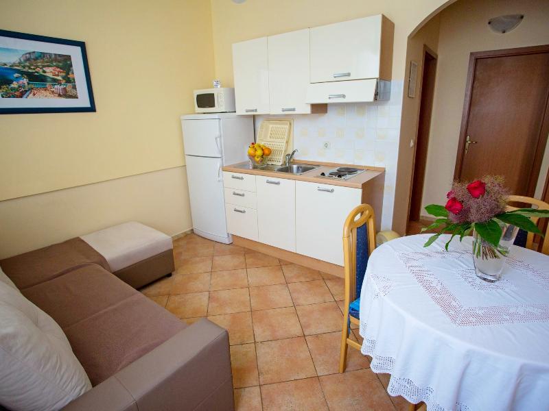 Apartments Damjanka Оребич Екстер'єр фото